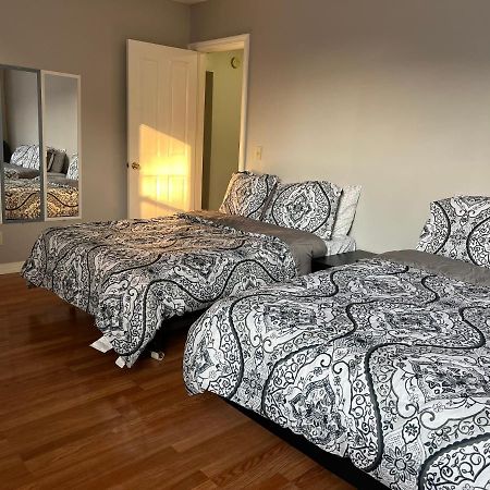 Lovely Three Bedroom Apartment Near Jersey City And Newyork Линден Экстерьер фото